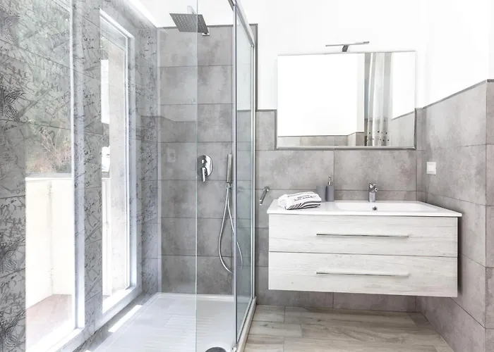 Sorrentovibes - New & Stylish Two Bedroom With Balconies Sant'Agnello