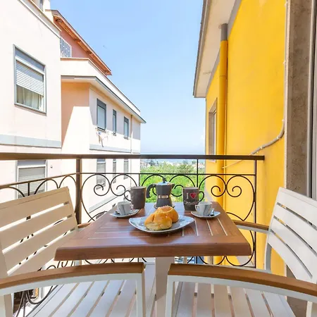 アパート Sorrentovibes - New & Stylish Two Bedroom With Balconies ソレント