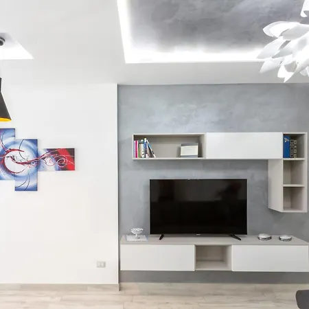 Daire Sorrentovibes - New & Stylish Two Bedroom With Balconies
