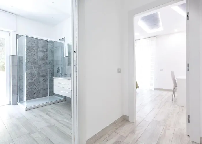 דירה Sorrentovibes - New & Stylish Two Bedroom With Balconies