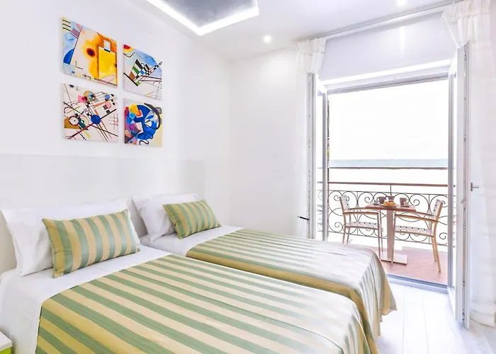 Apartmán Sorrentovibes - New & Stylish Two Bedroom With Balconies Sant'Agnello