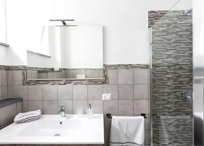 Sorrentovibes - New & Stylish Two Bedroom With Balconies * Sorrento