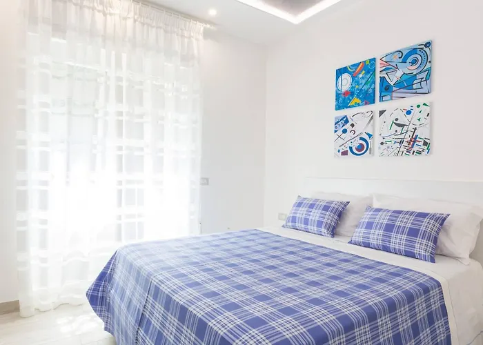 Sorrentovibes - New & Stylish Two Bedroom With Balconies Apartmán